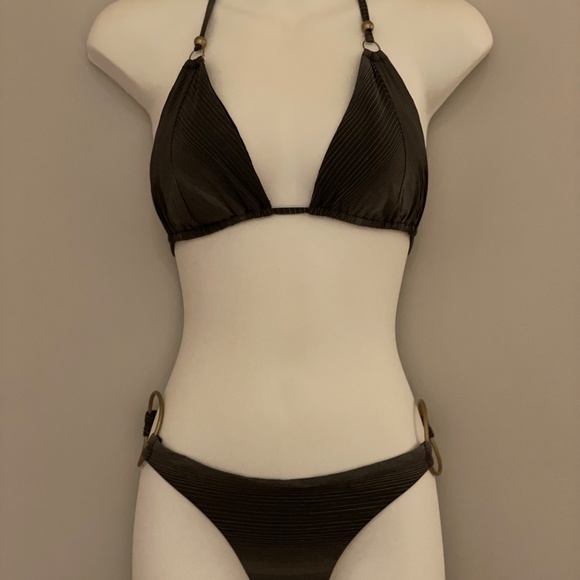 Vitamin A Bikini - Picture 1 of 4